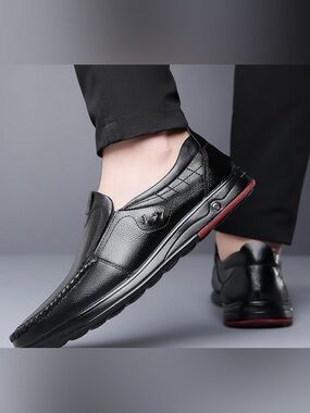 Men’s Black Fashion Loafers – Size 9 (11 Inches) – Brand New Slip‑On Dress Shoes